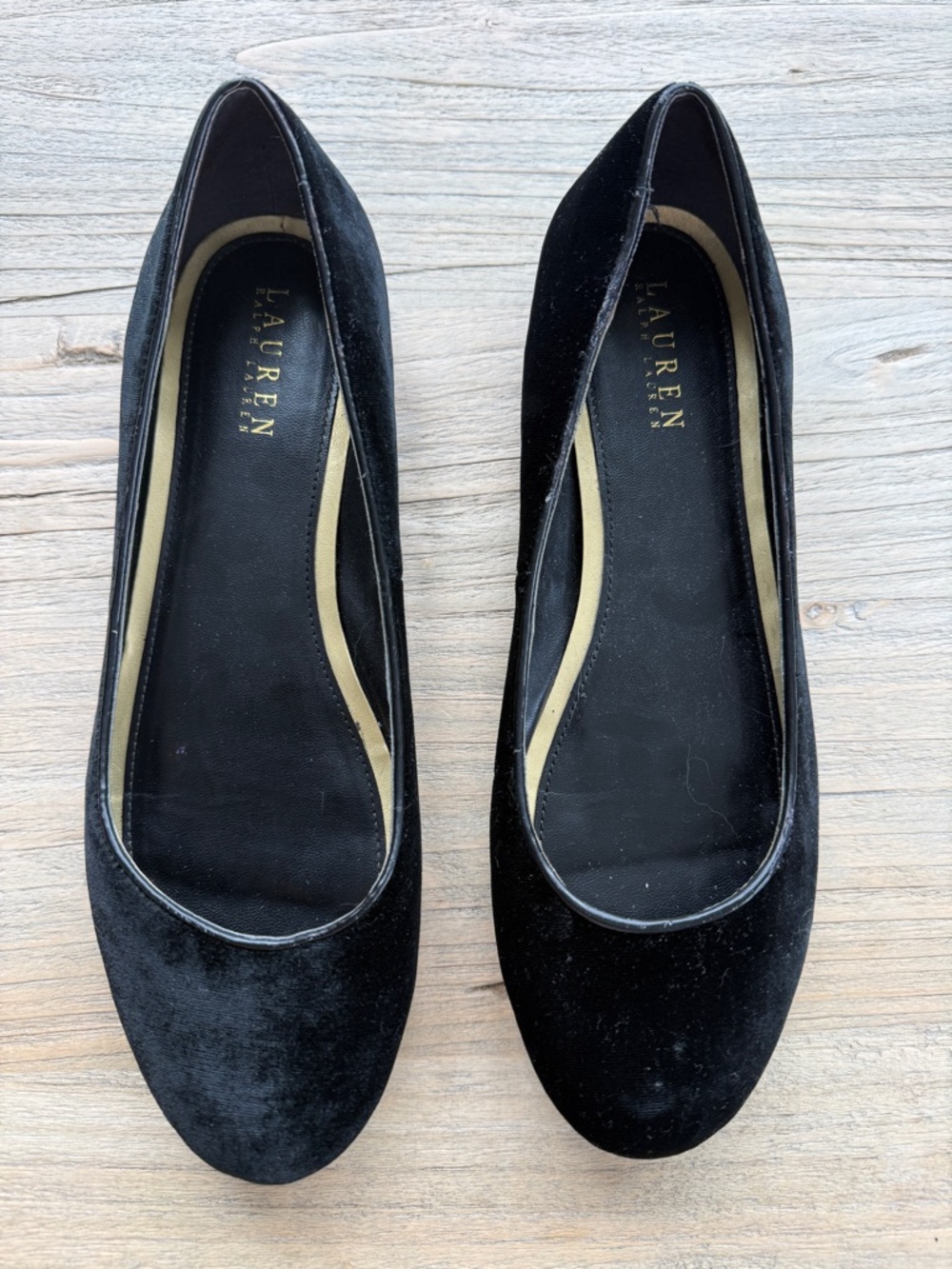 Lauren Ralph Lauren Black Velvet Round-Toe Ballet Flats